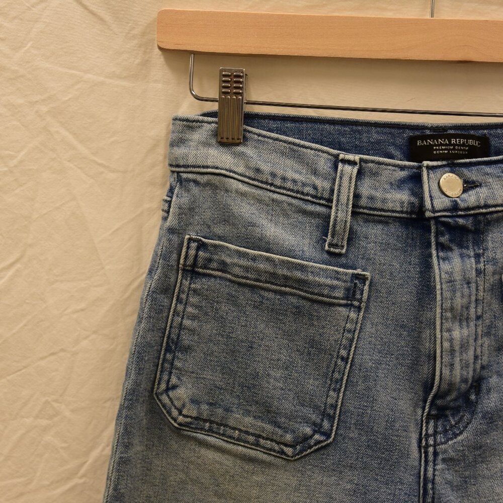 Banana Republic High Rise Wide Leg Jeans - W27